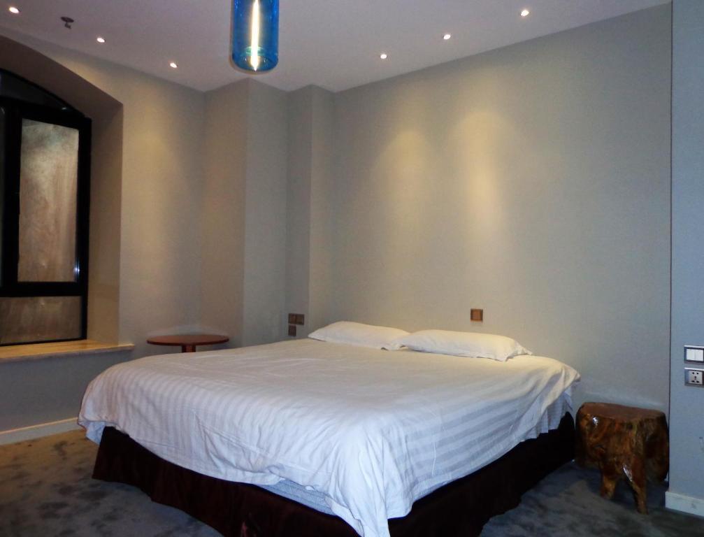Yazhou Hotel Shanghai